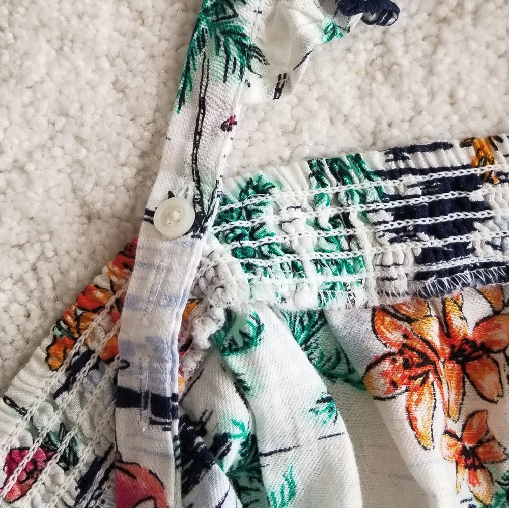 Nwt beach print ruffle spaghetti strap top Women's - Picture 5 of 7